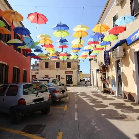Apartment Gogo A3+1 Novigrad (Istria)