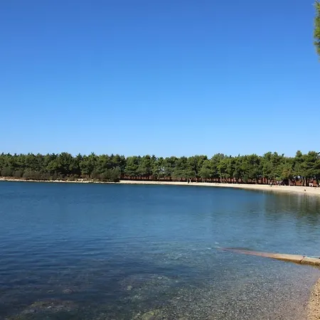 Gogo A3+1 Apartment Novigrad (Istria)